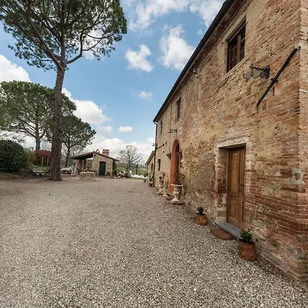 Bilocale Di S Marco Con Piscina Daire *