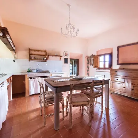 Daire Bilocale Di S Marco Con Piscina Soianella