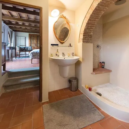 Bilocale Di S Marco Con Piscina Daire