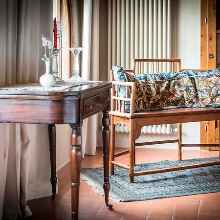Bilocale Di S Marco Con Piscina Daire *